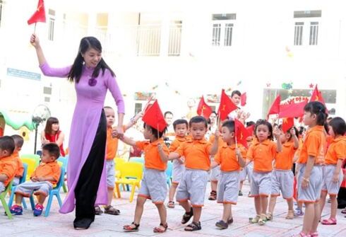 Phê duyệt Đề án đào tạo, bồi dưỡng nhà giáo và cán bộ quản lý giáo dục mầm non