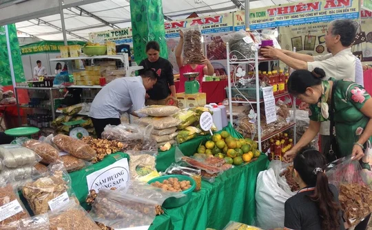 Nhiều sản vật độc đáo tham gia Hội chợ Xuân Kỷ Hợi 2019