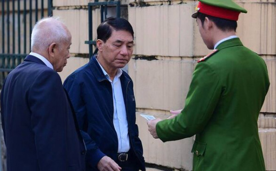 Hai cựu thứ trưởng công an hầu tòa cùng Vũ 'Nhôm'