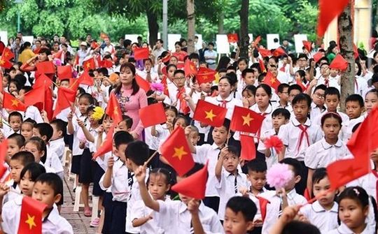 TP Hồ Chí Minh: Học sinh nghỉ Tết sớm từ hôm nay, bố mẹ lo gửi con 'rối như canh hẹ'