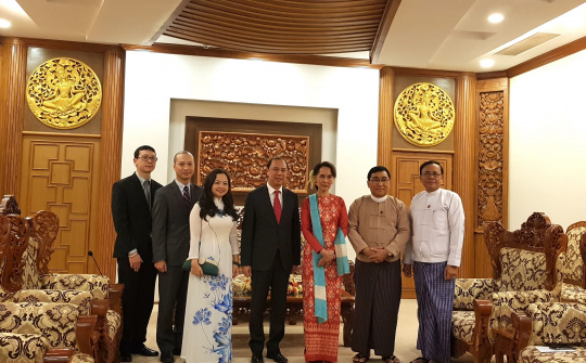 Đặc phái viên của Thủ tướng Chính phủ thăm Myanmar