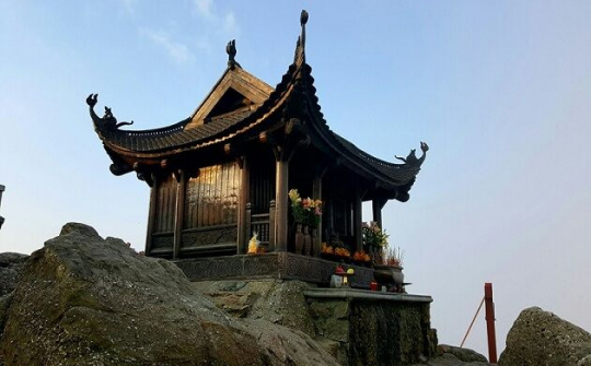 5 điểm du xuân, vãn cảnh chùa linh thiêng ở miền Bắc