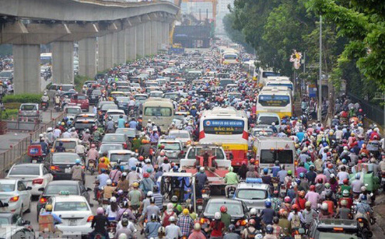 Công bố 20 số đường dây nóng về trật tự an toàn giao thông