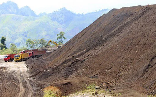 Bộ Công Thương đồng ý xuất khẩu quặng sắt từ dự án thua lỗ