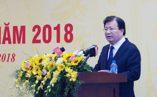 Phó Thủ tướng Trịnh Đình Dũng dự Hội nghị triển khai nhiệm vụ năm 2018 của Tập đoàn Điện lực