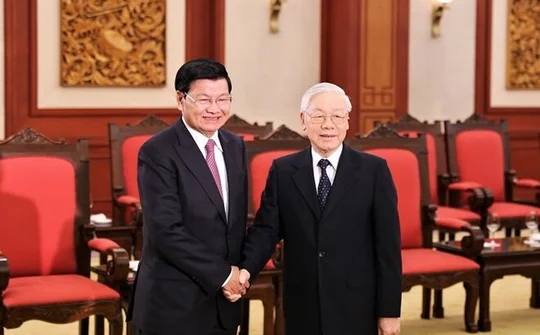Tổng Bí thư, Chủ tịch nước Nguyễn Phú Trọng tiếp Thủ tướng Lào Thongloun Sisoulith