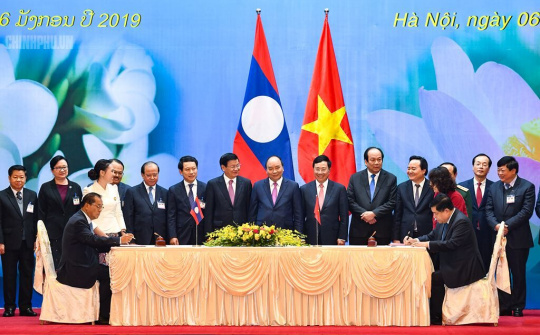 Kết thúc tốt đẹp Kỳ họp lần thứ 41 Ủy ban liên Chính phủ Việt Nam-Lào