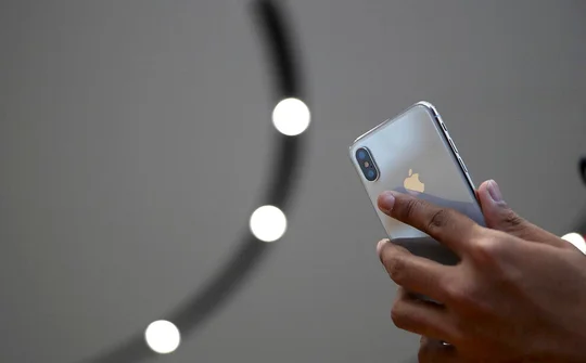 Phát hiện nhiều ứng dụng iPhone kết nối ngầm với phần mềm độc hại