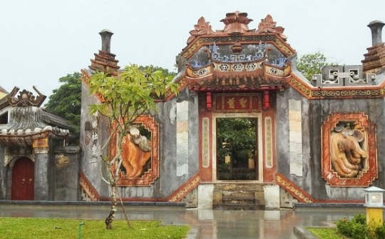 Hoi An opens old temple complex to public