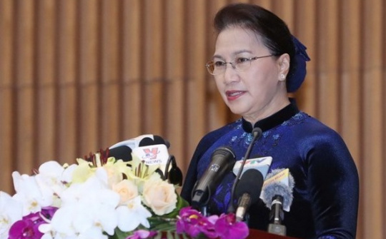 Top legislator asks for stronger procuracy efforts to combat corruption