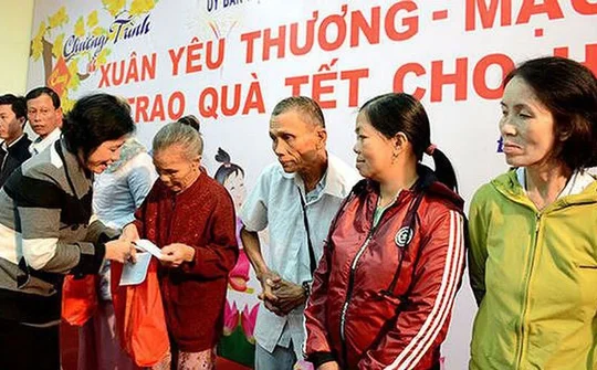 Hà Nội: Dành gần 379 tỷ đồng tặng quà Tết các gia đình chính sách, hộ nghèo