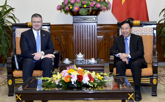 Phó Thủ tướng, Bộ trưởng Ngoại giao Phạm Bình Minh tiếp Đại sứ Hoa Kỳ Daniel Kritenbrink