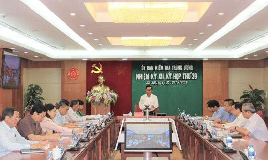 UBKT Trung ương đề nghị khai trừ Đảng đối với 2 nguyên Bộ trưởng