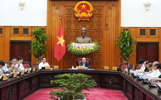 Thủ tướng chủ trì họp Thường trực Tiểu ban Kinh tế - Xã hội, Đại hội Đảng