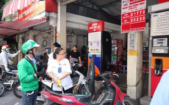 Doanh nghiệp xăng dầu tuyên bố sẵn sàng bước vào cạnh tranh trong lĩnh vực bán lẻ