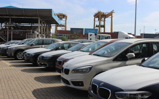 Công nghiệp ô tô vừa sản xuất đã phải lo cạnh tranh với Lào, Campuchia