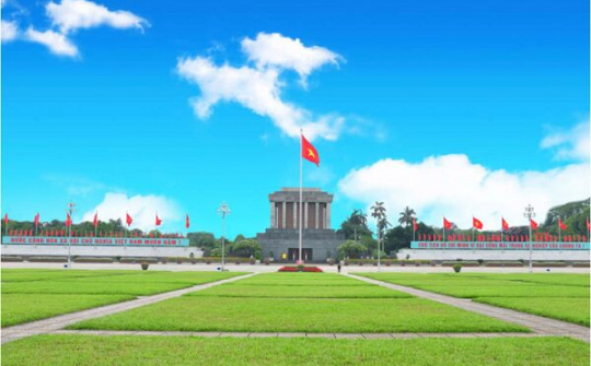 Kiên định độc lập dân tộc gắn liền với chủ nghĩa xã hội