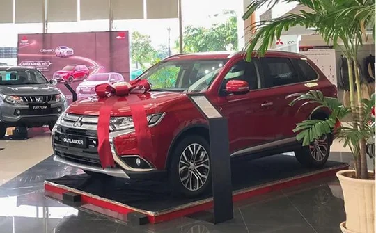 Thị trường ô tô Việt Nam giảm mạnh trên diện rộng