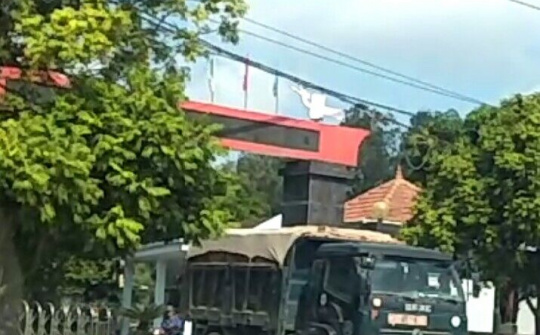 Bỉm Sơn: Nhức nhối xe quá tải và gây ô nhiễm môi trường