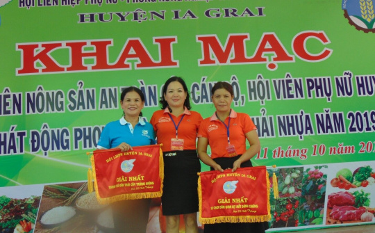 Chợ phiên của … Phụ nữ Ia Grai