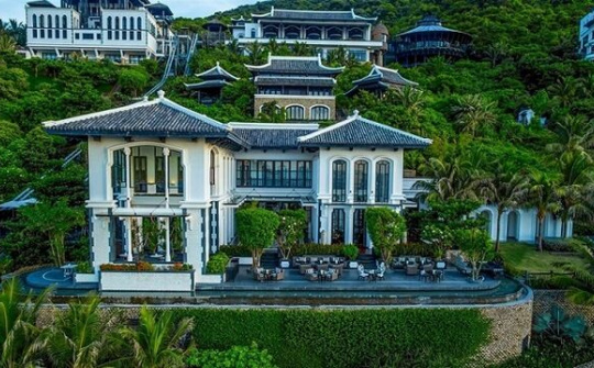 InterContinental Danang Sun Peninsula Resort được vinh danh là “Khu nghỉ dưỡng tốt nhất châu Á”