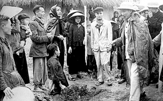 Học và làm theo phương pháp dân vận Hồ Chí Minh