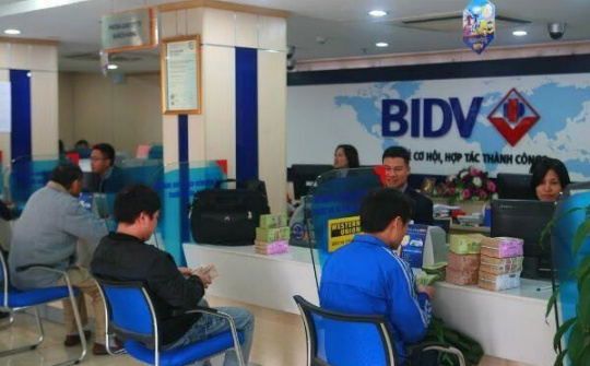 Người vay vốn phải làm gì khi lãi suất có xu hướng tăng?