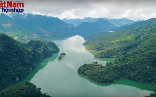 Du lịch về miền Đông Giang