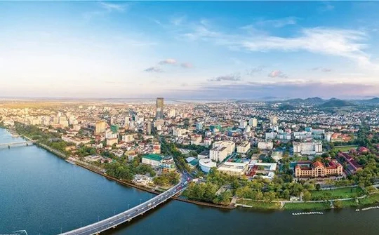 Thành phố Huế cần hoàn thiện đô thị cũ trước khi được mở rộng