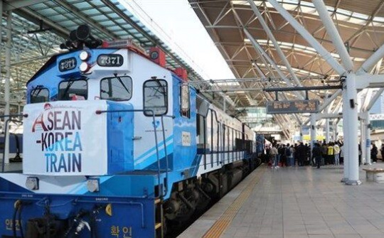 Đoàn tàu ASEAN-Hàn Quốc: Khởi đầu một hành trình mới của tình hữu nghị