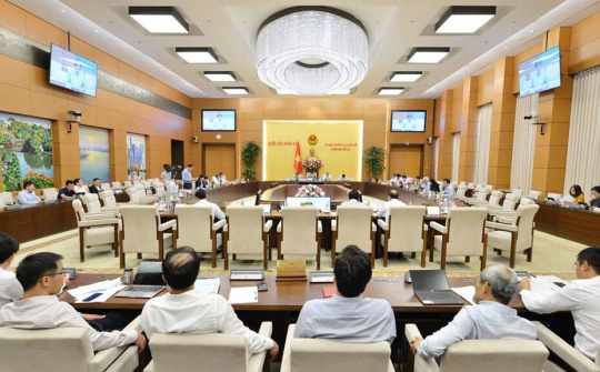 Sớm hoàn thiện luật doanh nghiệp để nâng cao chất lượng môi trường kinh doanh