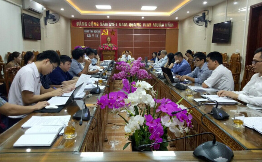 Nghệ An: Hai bé tử vong không phải do phản ứng sau tiêm Vắc xin viêm gan B