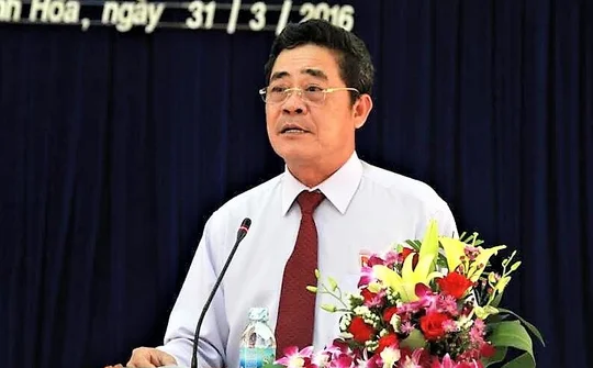Bộ Chính trị cho thôi chức Bí thư Tỉnh ủy Khánh Hòa