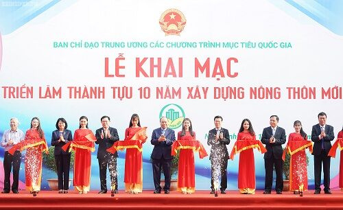 Khai mạc triển lãm thành tựu 10 năm xây dựng NTM giai đoạn 2010 – 2020