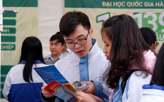 Mở Trường THPT chuyên Khoa học Xã hội và Nhân văn