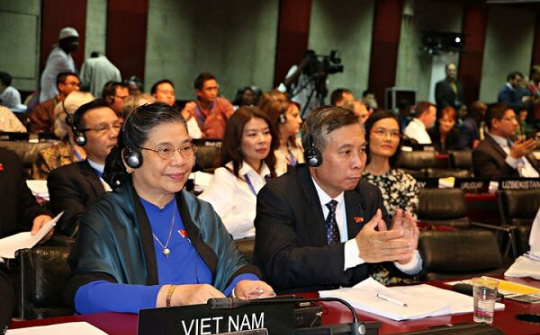 Phó Chủ tịch Quốc hội dự bế mạc Đại hội đồng IPU-141