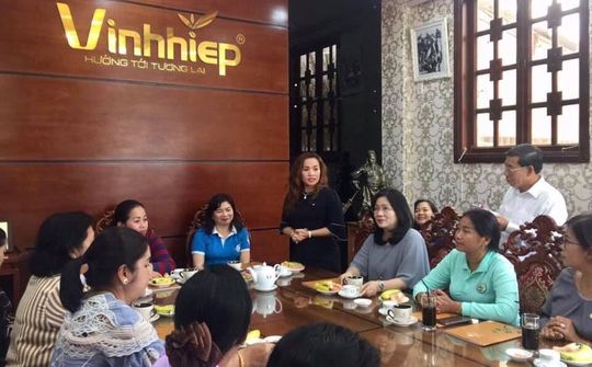 Đoàn Đại biểu Phụ nữ tỉnh Stung Treng (Campuchia) chúc mừng Ngày PNVN 20/10 tại Gia Lai