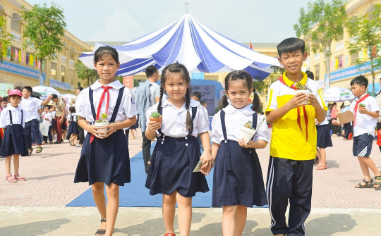 Sữa học đường - Nỗ lực vì tương lai trẻ em Việt Nam cao lớn, khỏe mạnh hơn !