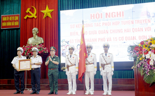 Quân chủng Hải quân sơ kết công tác phối hợp tuyên truyền biển, đảo