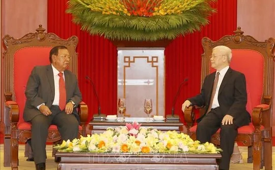 Vun đắp thêm mối quan hệ đoàn kết đặc biệt Lào-Việt Nam