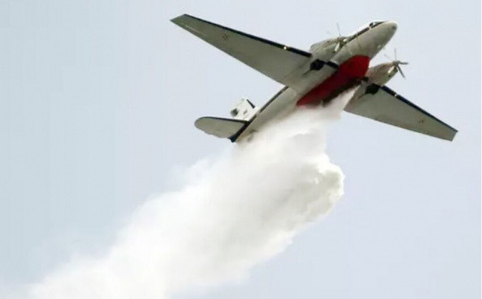 Các thành phố Châu Á phun mưa, đặt máy lọc ngoài trời... để xử lý ô nhiễm