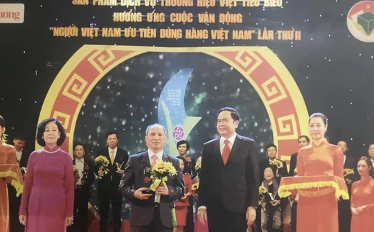 “Thương bà con đi lại khó khăn”, một doanh nghiệp tự bỏ gần 4 tỷ làm đường