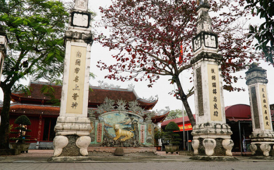 Đền Ông Hoàng Mười Nghệ An - Đặc sắc một ngôi đền linh thiêng