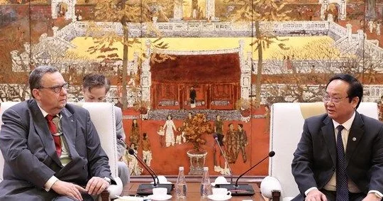 Phần Lan chia sẻ kinh nghiệm về xử lý chất thải đô thị với Hà Nội