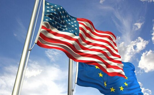 Cuộc chiến thương mại giữa hai bờ Đại Tây Dương: Mỹ và EU 'châm ngòi'