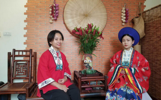 Cổ phục Việt cần thổi một luồng gió mới