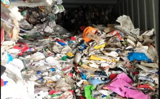 Việt Nam lên kế hoạch xuất trả phế liệu gây ô nhiễm