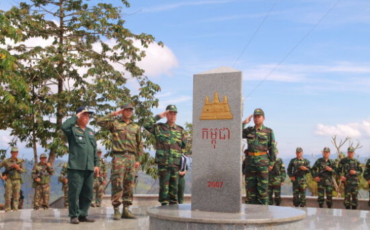 Vì đường biên giới Việt Nam-Campuchia hòa bình, hữu nghị, hợp tác và phát triển