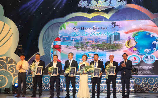 "Quê hương biển gọi": Gắn kết những người con Khánh Hòa hướng về quê hương !