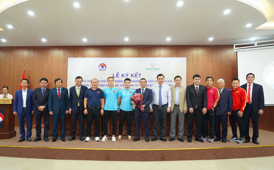 Tập đoàn BĐS Hưng Thịnh: Hỗ trợ VFF trả lương "khủng" cho HLV Park Hang-Seo và các Chuyên gia.